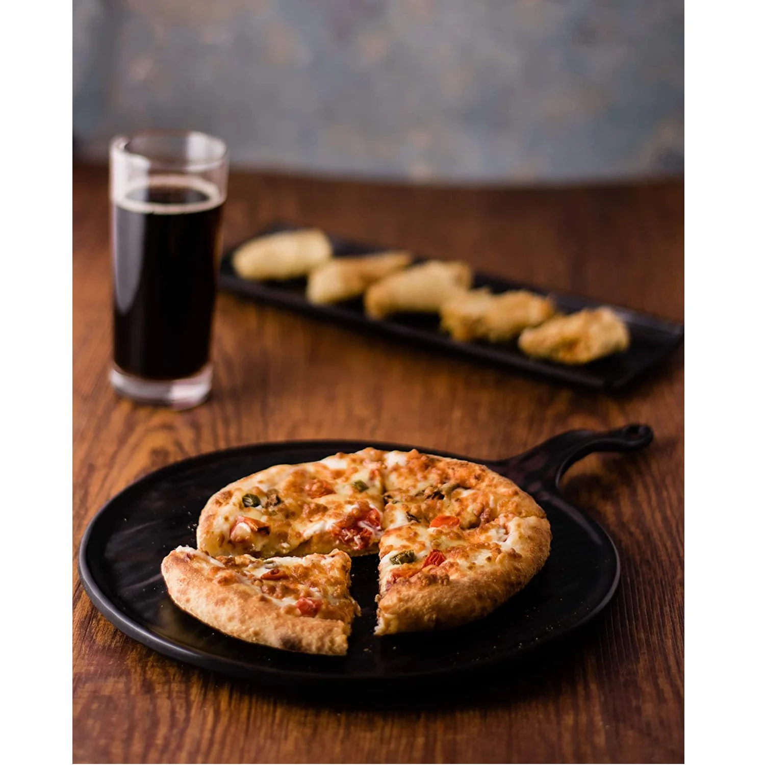 Melamine top pizza plates